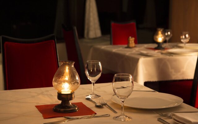 Manza Prince Hotel