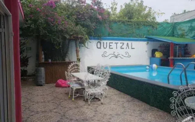 Hostel Quetzal