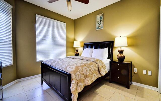 Island Key Condos 302