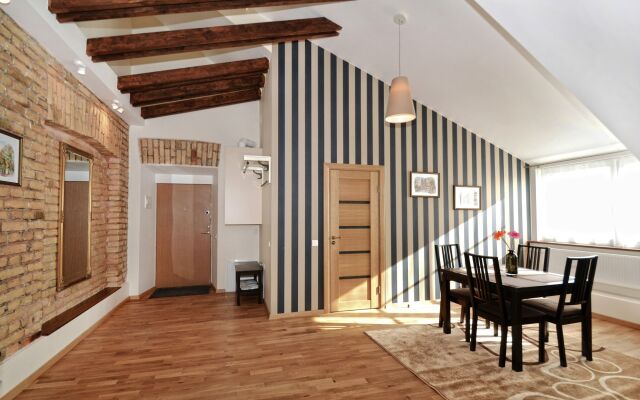 Rentida Apartments