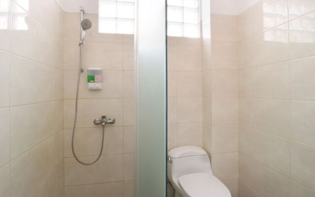 Maharani Guesthouse Tebet Syariah - Hostel