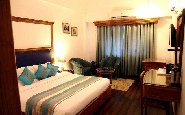 Hotel Kamal Palace