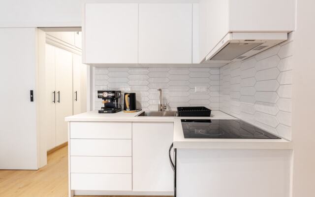 Phaedrus Living: Nea Smyrni Park View Flat