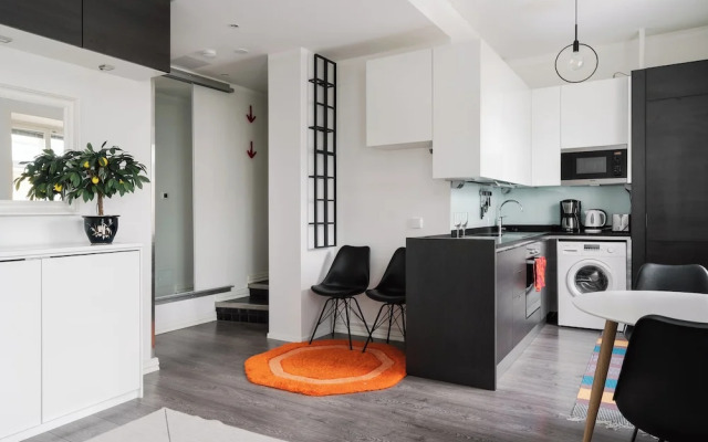 Renovated Top Floor Studio in Kallio