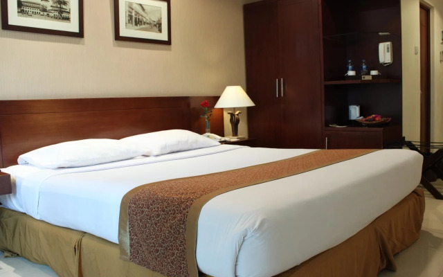 Galeri Ciumbuleuit Hotel & Apartment