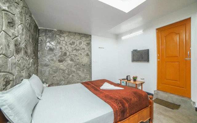 Peri Resorts