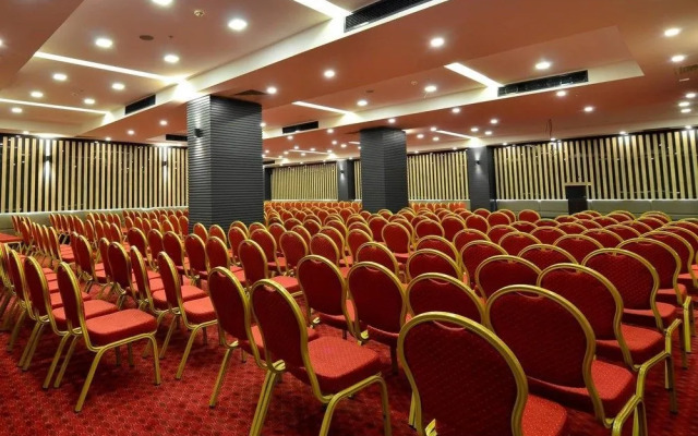 Ramada Encore by Wyndham Gebze