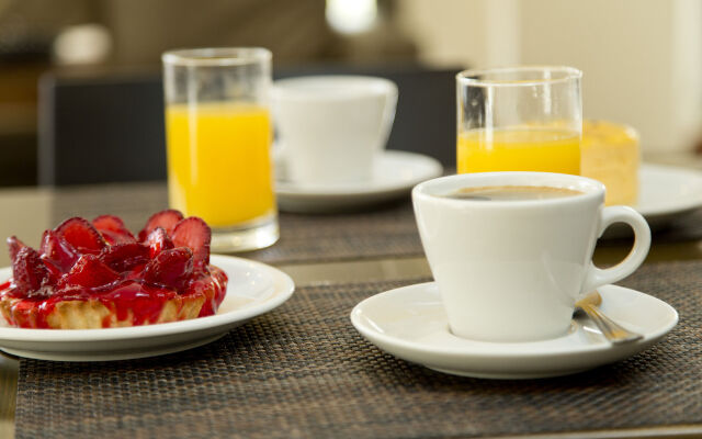 Casa Campus Pilar Suites