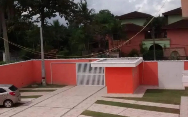 Apartamento Boraceia 200 metros da praia, com ar condicionado