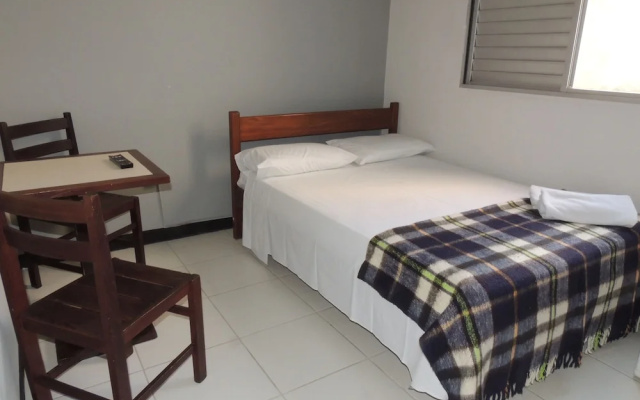 Hotel Economy 888 - Próximo a Praça da Estação e Rodoviária