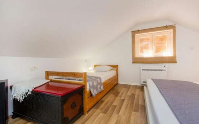 Beti Comfort - 300m From Beach - A1