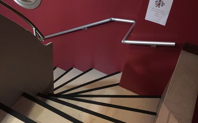 Logis Hôtel du Midi - Saint Etienne Sud