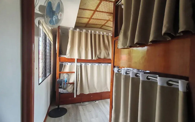 Intoy's Place Panglao near Beach