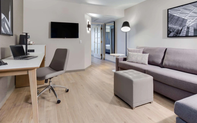 Radisson Hotel Phoenix Airport