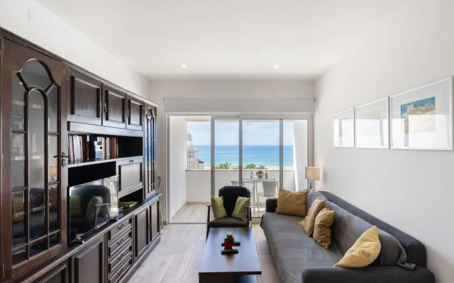 Casa Av Lucy Portim o