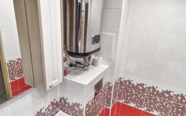 На сутки 51 на улице Карла Либкнехта 42