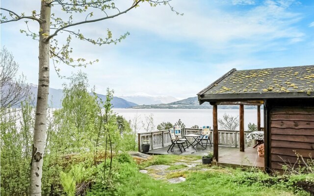 Amazing Home in Balestrand With 3 Bedrooms