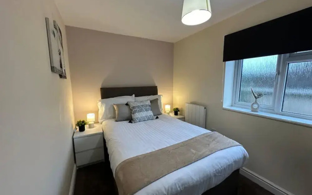 Flat With the View in Stroud