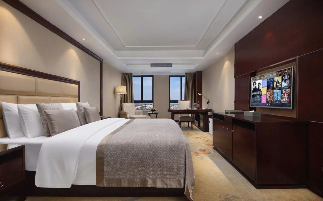 Huaerrun Intelligent Hotel (Changzhou Xinbei Benniu Airport)