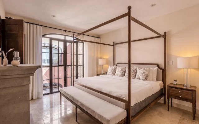 Luxury Apartments with Rooftop & Jacuzzi