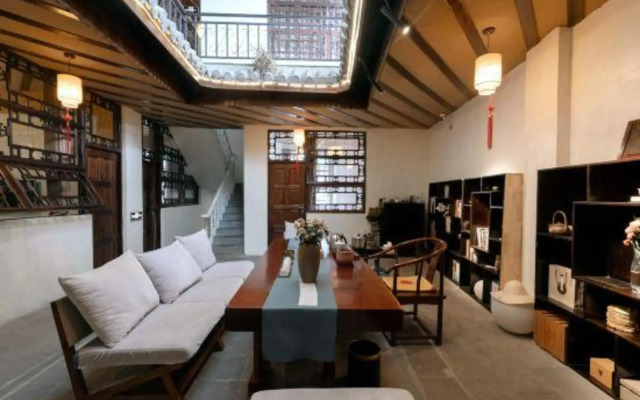 Bujian Busan Inn