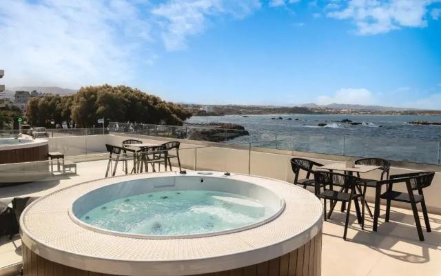 Elia Sea Suites
