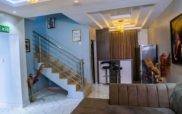 Hillside Apartment Gwarimpa