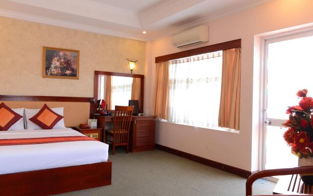 Rang Dong Hotel