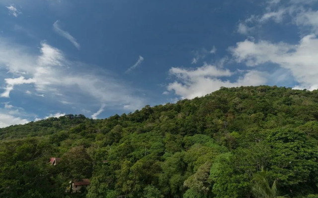 GoldStone Residency Patong , Phuket