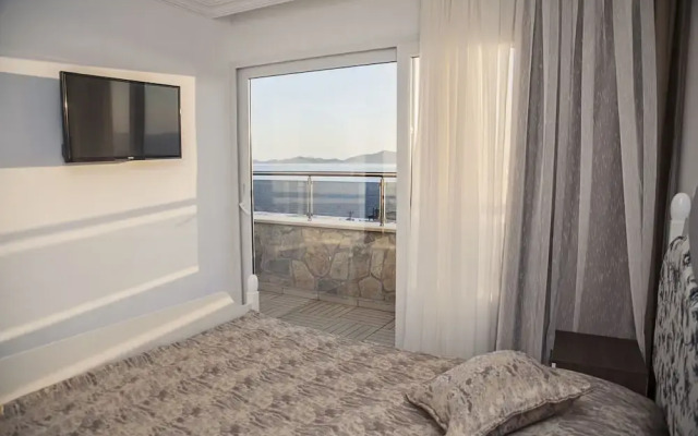 Stone Hotel