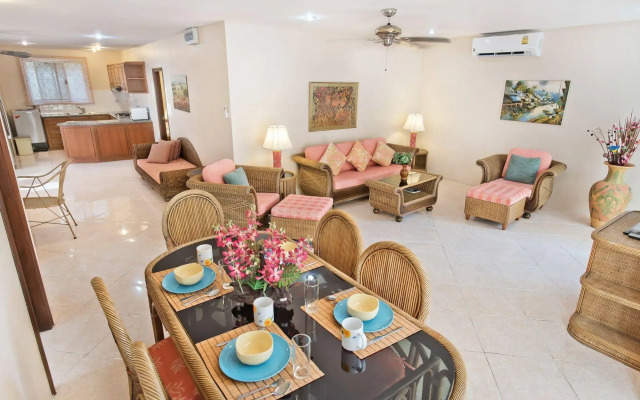 Butterfly Garden Boutique Residences by Luxury View