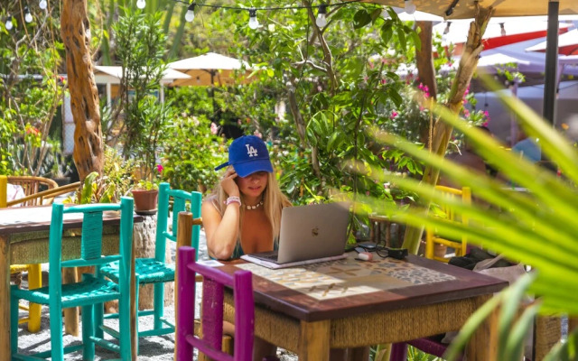 Bananas Adventure Hostel
