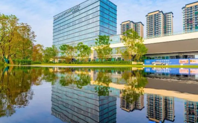 Liangshan Four Points by Sheraton Hotel – Outside – Leshan