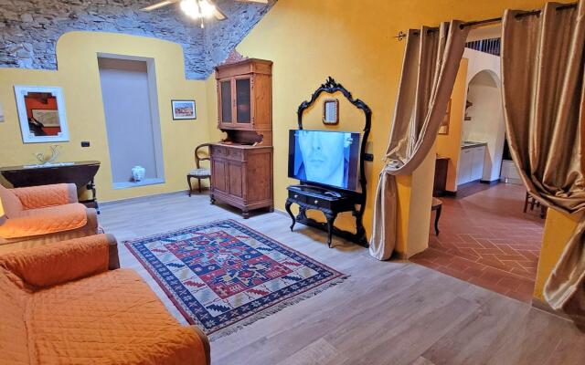 Exquisite Holiday Home in Pistoia With Swimming Pool