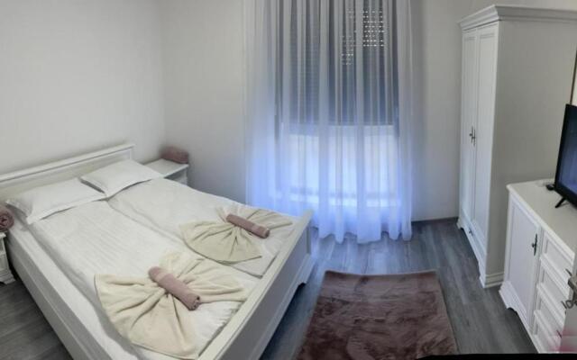 apartament ANDRE Baile Felix
