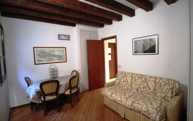 Venezianamente Apartments