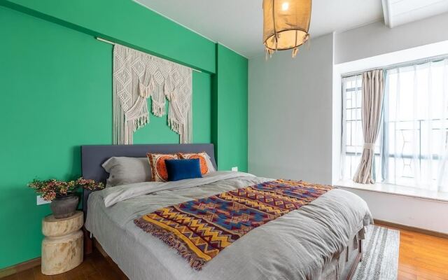 Locals Boutique Apartment Huafa Plaza 39