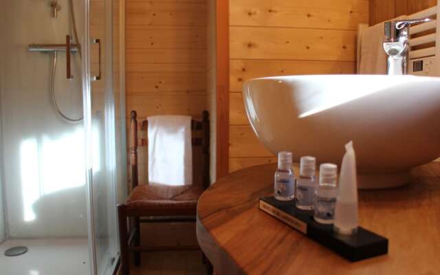 Village Flottant de Pressac