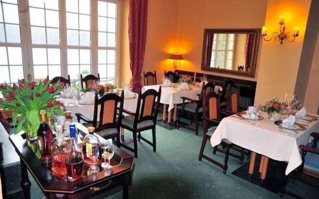 Podzamcze - Schlosspension