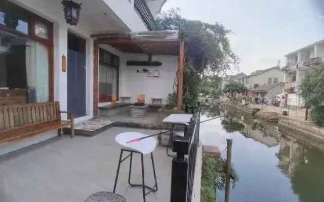 Xitang Yunlaiji Riverside Art Hotel (Xitang Guzhen Store)