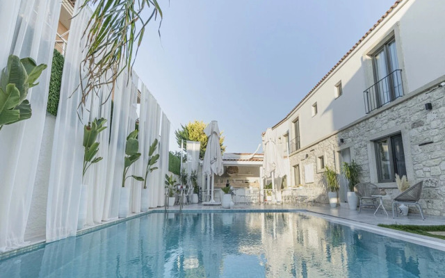 Voger Alacatı Koyici