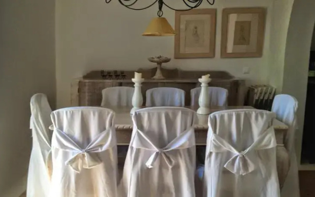 Evita's Villas-Tinos