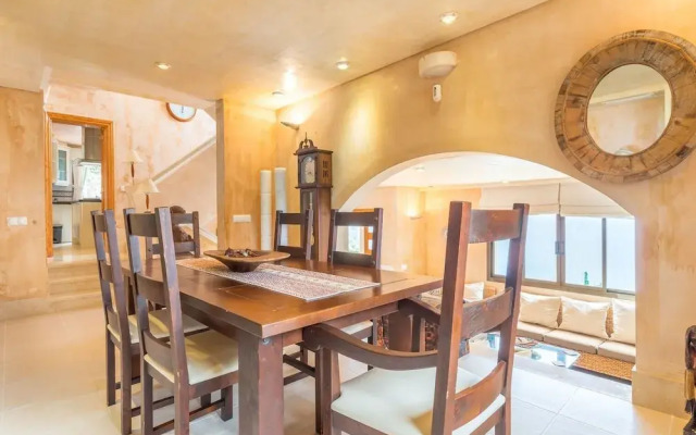 With Panoramic Views On The Sea - Villa Cala Llamp