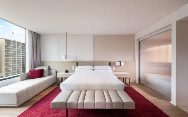 Adelaide Marriott Hotel