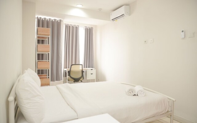 Homey And Minimalist 1Br Cinere Bellevue Suites Apartment