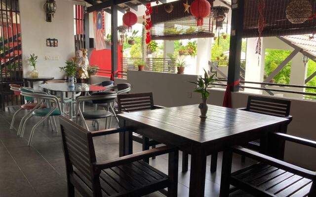 Millenium Maison Home