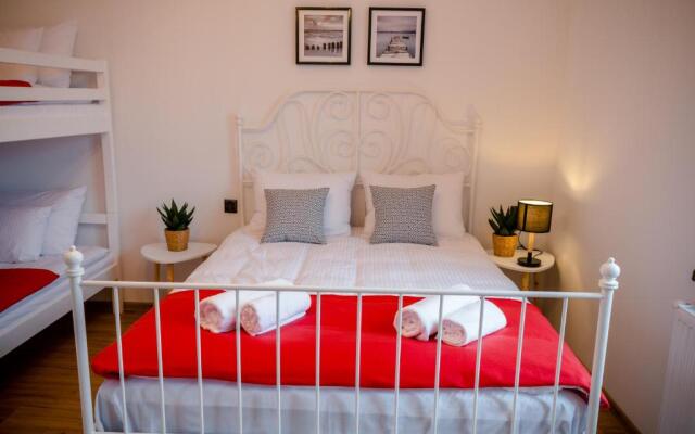 GOLDEN ROOMS blisko Energylandii