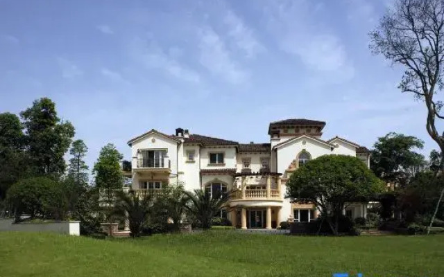 Ka CEO Resorts Hotel (Pujiang Daxigu)