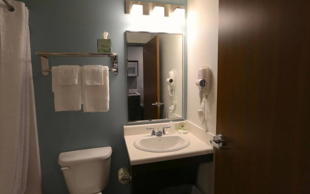 WoodSpring Suites Las Colinas - Northwest Dallas
