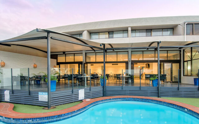 Mercure Charlestown